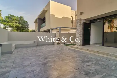 Motivated Seller | Single Row | Vacant