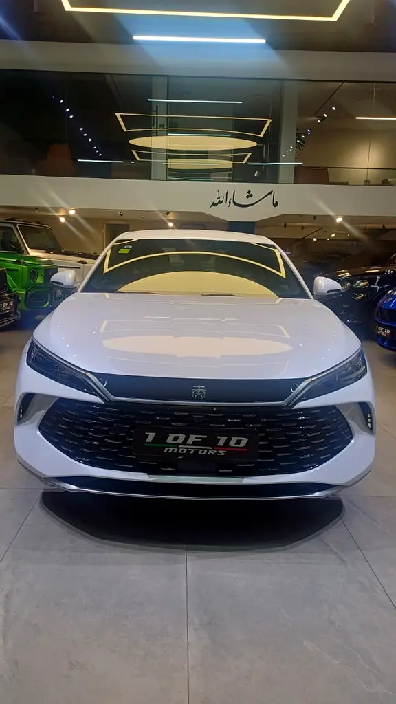 BYD Qin L 2025 — photo 1 of 14