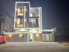 Villa for sale in Al Zahia, Ajman. 6 master bedrooms, living room, majlis, spacious kitchen, and mai