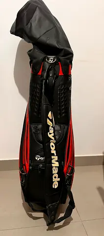 TaylorMade Stand/Cart Golf Bag - Good Condition