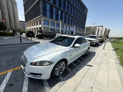 Jaguar XS 2012 – Personal lady Car for Sale