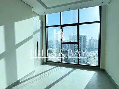 HIGH RISE ll READY TO MOVE ll NEXT TO METRO