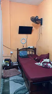 Room For Rent
