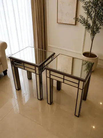 Pair of Mirrored Glass Side Tables - Elegant Design