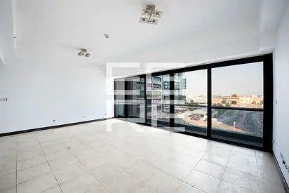 Bright & Spacious 2 Bedroom | Ready to Move In