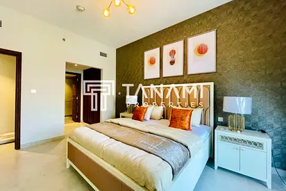 FULLY FURNIHSED | SPACIOUS LAYOUT | POOL VIEW
