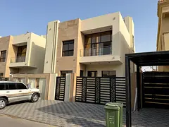 🏡 Villa for rent in Al Yasmin | Ground, first, and roof floors | 5 bedrooms + living room and maj