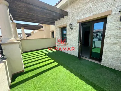 Private Garden ⇨Luxurious Living ⇨Prime Location