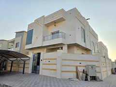 For rent in Al Yasmin: 5 master bedrooms, 2 living rooms, a majlis, a kitchen, a maid's room, an