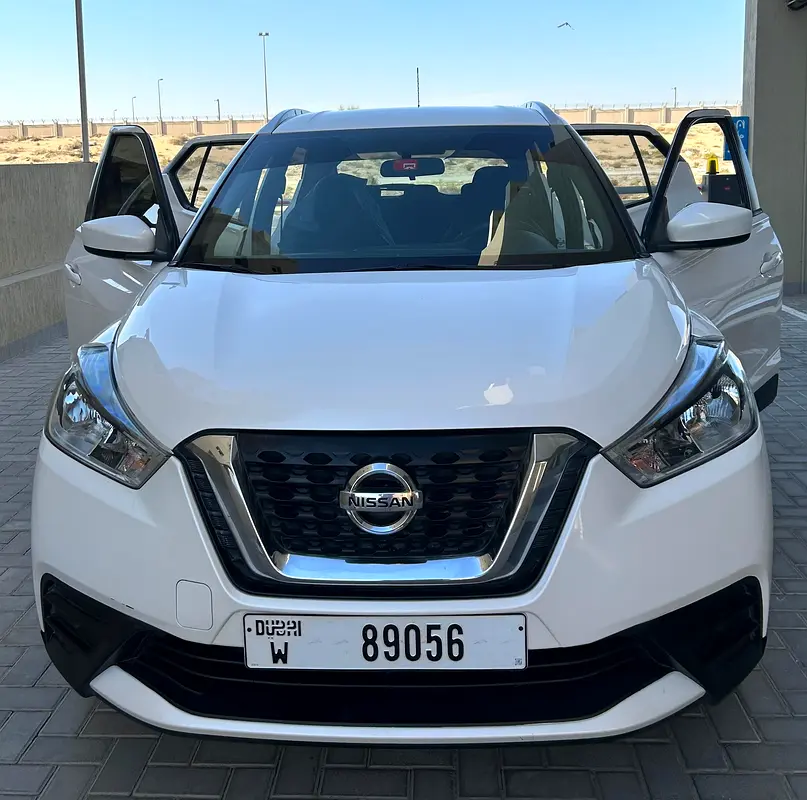 Nissan Kicks 2020 — photo 1 of 9