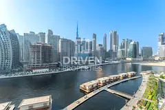Waterfront Upgraded Unit | Ready to Move in
