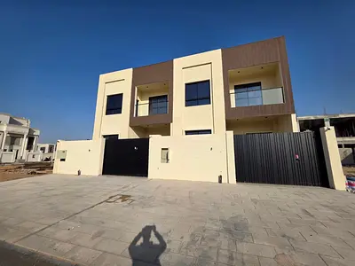 🏡🔥 فيلا للبيع في الحليو 2 – عجمان 🔥🏡