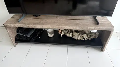Modern low TV stand / entertainment unit in light wood finish