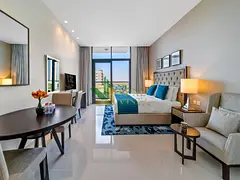 Premium Furnishings | Vacant | Pool&amp;Gym