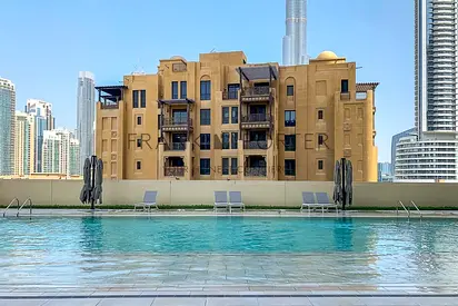 Elegant 1BR in Burj Royale - Near Burj Khalifa | Ideal for Mid-Term, Monthly & Weekley Stays | All Bills Inclusive