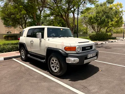 Toyota FJ Cruiser GXR 2015 GCC Specs - Excellent Condition