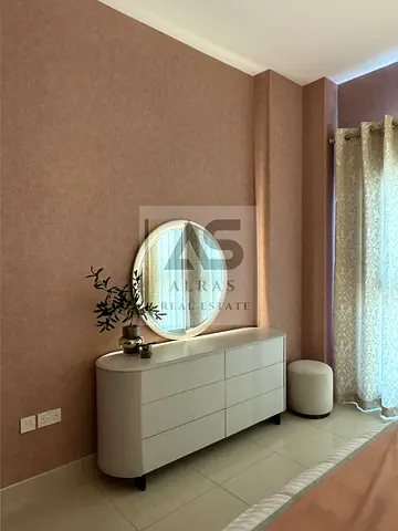 Fully furnished 1-bedroom apartment - Monthly