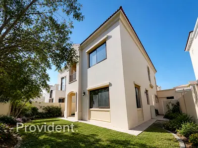 Vacant | Huge Plot | Great Location