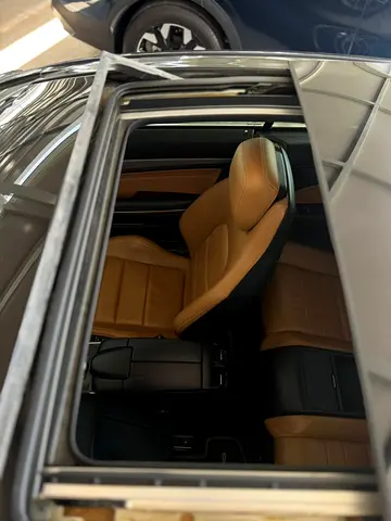 2015 Mercedes-BENZ E-CLASS 缩略图 17