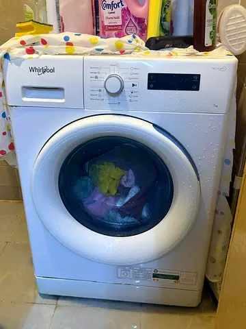 Whirlpool 7kg Front Load Washing Machine - Good Working Condition