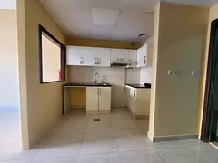 Large layout| ready to move in| Good location