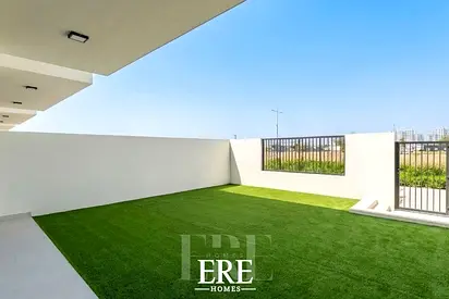 Landscaped 3BR | Single Row | Ready in July