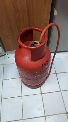 Gas cylinder