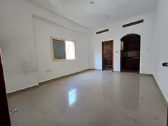 High-end studio apartment with separate kitchen, central air conditioning, family building, quiet lo