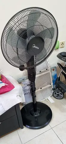 Standing Fan with remote