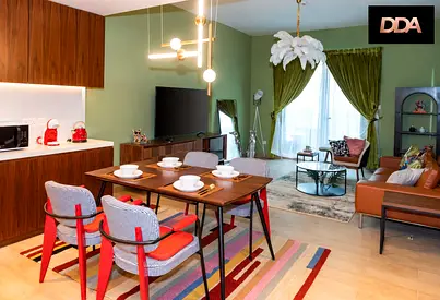 ELEGANT WATERFRONT | LOW FLOOR | FOR RENT