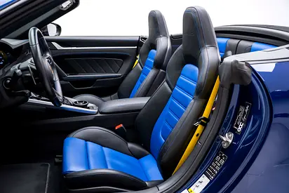 2022 Porsche 911 — миниатюра 15