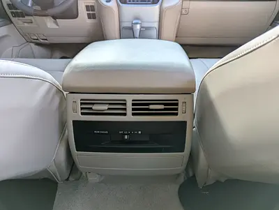 2018 Toyota LAND CRUISER 照片 8