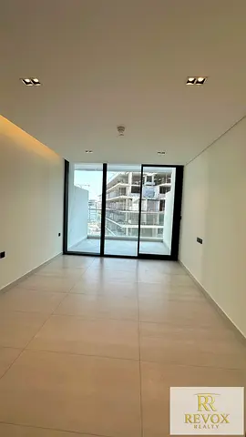 Best Price | Spacious Studio | Balcony