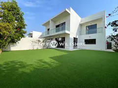 Upcoming 3 bed - Single row, landscaped, end unit