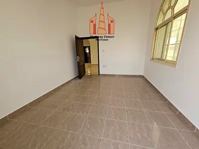 5 Bed room hall Majlis maids room 2 kitchan balcony near beach 110k