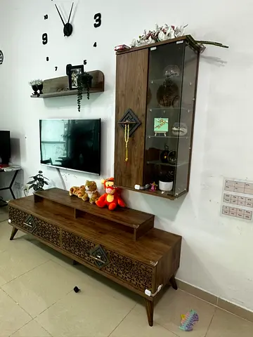 tv unit set, Sofa   sideboard / console table for sale