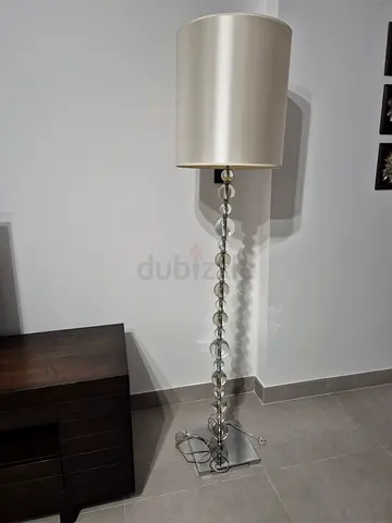 Floor lamp