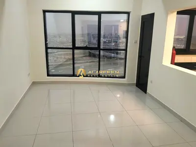 شقة بغرفتي نوم | برج إسكان مارينا | إطلالة على المدينة والطريق