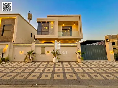 Freehold . Modern villa on a main street,No service fees