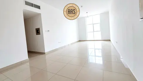 Huge size 2/Bhk /// Apartment At hot location::: Near Sahara centre.... And Day to day