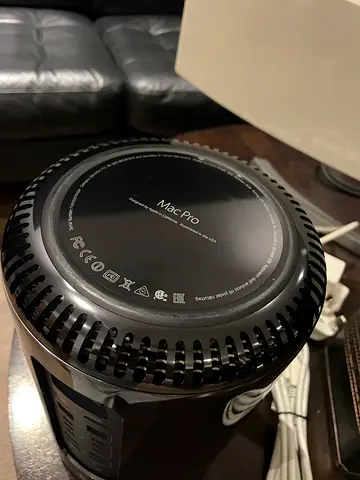 Mac Pro 2013 (12-Core/1TB/64GB) MAXED OUT