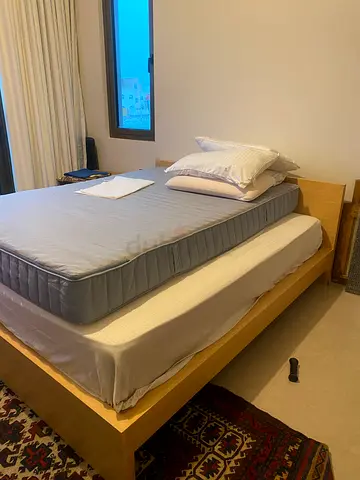 Sturdy Wood Single Bed Frame with Mattress