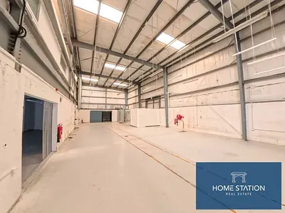 WAREHOUSE + OFFICE | 10,902 SQFT | VACANT UNIT