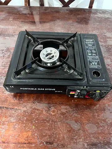 Black Portable Gas Stove for Outdoor Camping