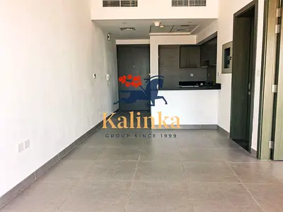 Stunning Skyline View | Unfurnished | Vacant