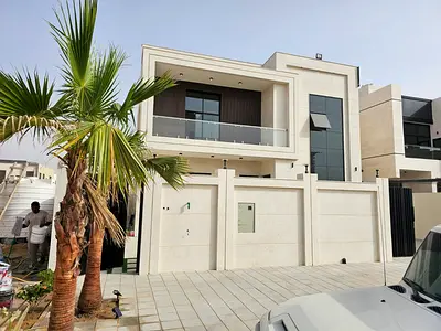 🏡 Villa for sale – Al Amrah, Ajman | 5 master bedrooms + majlis + living room + maid's room | Spacious yard | Direct from owner
