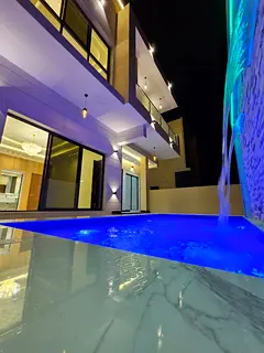 🏡🔥 Villa with a pool, 5 master bedrooms for rent in Al Yasmin, Ajman — Luxurious spaces and 