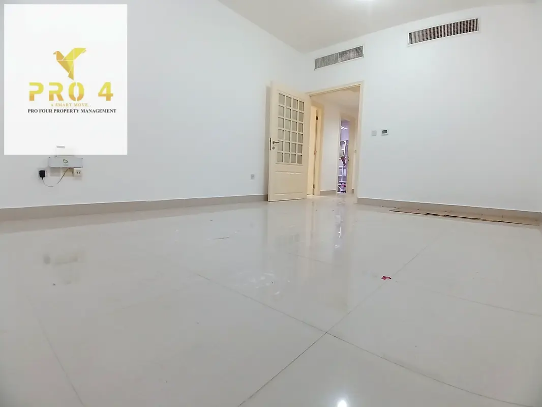 Spacious 2bhk apartment 82k 4payment central ac with balcony nice kitchen