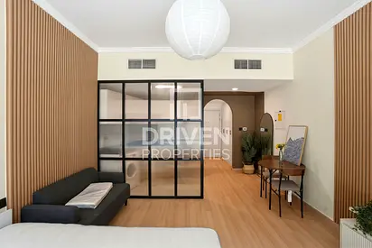 Upgraded Unit | Spacious Layout | Furnished