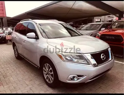 Nissan Pathfinder SV 2015 American Specs